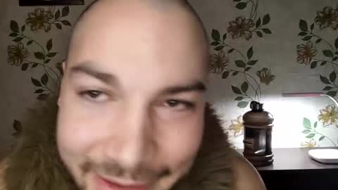 Kristiyan online show from February 21, 10:44 pm