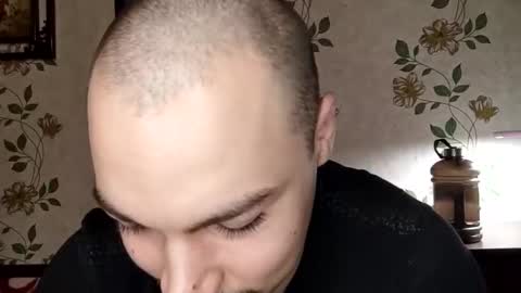 Kristiyan online show from February 25, 11:36 pm