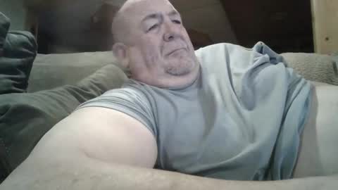 Snapshot of hotandhornyxxx1 chatting on March 4, 9:11 pm Hot and Horny online show from March 4, 9:11 pm