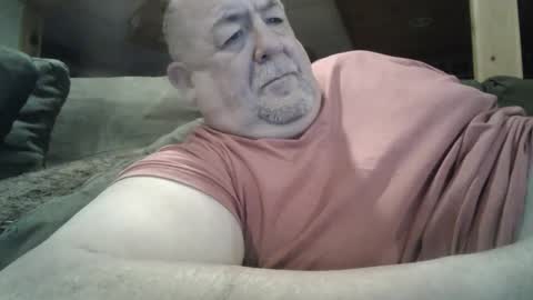 Snapshot of hotandhornyxxx1 chatting on March 6, 9:31 pm Hot and Horny online show from March 6, 9:31 pm