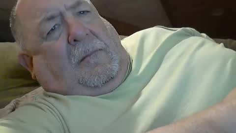 Snapshot of hotandhornyxxx1 chatting on April 10, 7:18 pm Hot and Horny online show from April 10, 7:18 pm