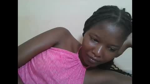 love online show from April 19, 4:45 am