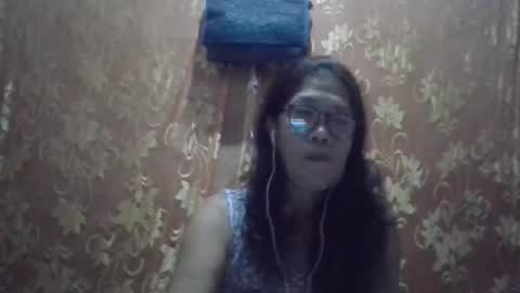 Snapshot of hotbetty_45 chatting on January 15, 12:21 pm hotbetty_45 online show from January 15, 12:21 pm