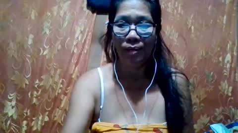 Snapshot of hotbetty_45 chatting on January 18, 3:21 am hotbetty_45 online show from January 18, 3:21 am