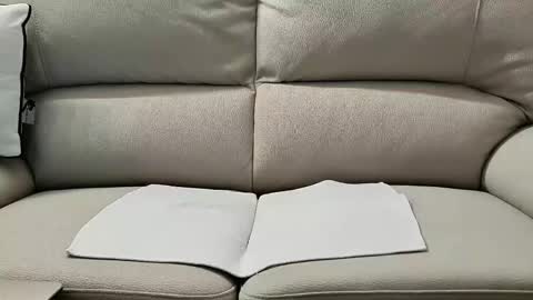 Hotboysex30 online show from October 6, 8:56 am