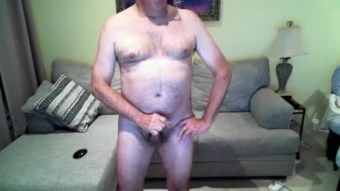 hotbubba84 online show from May 21, 1:23 am