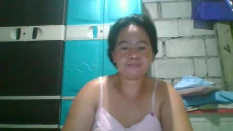 hotchicks4uxx online show from February 15, 1:31 pm