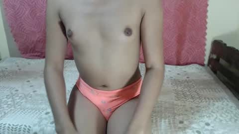 hotfuckingbella online show from June 9, 4:35 am