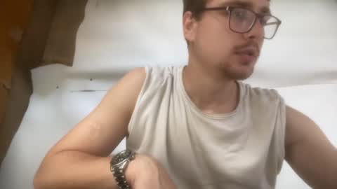 William online show from June 23, 9:07 am