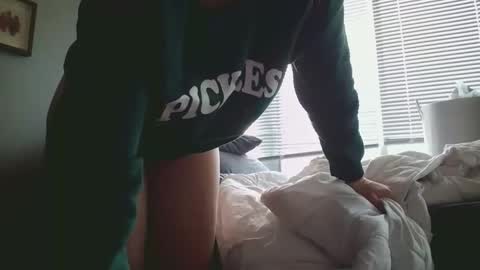 Snapshot of hotgirlbigbutt chatting on December 13, 7:53 pm hotgirlbigbutt online show from December 13, 7:53 pm