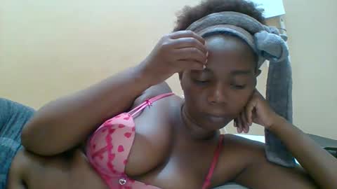 Queen online show from January 31, 7:11 pm