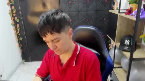 hannah online show from March 29, 3:39 am