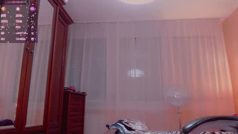 Angela online show from June 10, 4:23 am