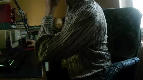 hotleopold online show from January 12, 3:28 pm