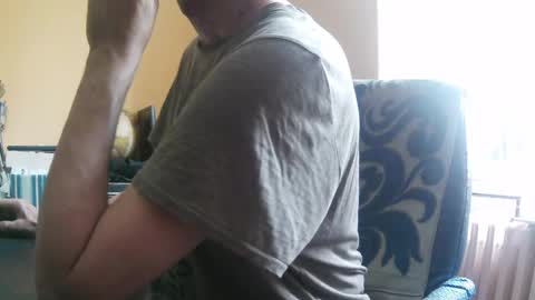 Snapshot of hotleopold chatting on July 13, 9:34 am hotleopold online show from July 13, 9:34 am