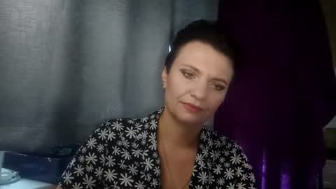 hotmamaqueen234 online show from July 30, 11:42 am