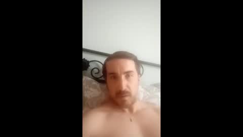 Snapshot of hotman_40_ chatting on April 7, 2:50 pm hotman_40_ online show from April 7, 2:50 pm