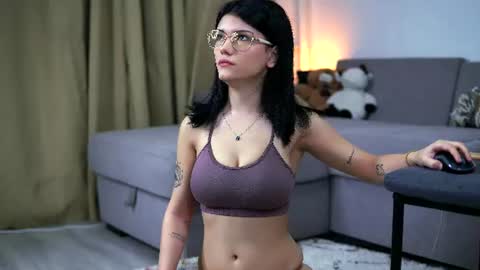 Molly online show from June 16, 2:47 am