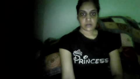 lola online show from July 6, 5:48 am