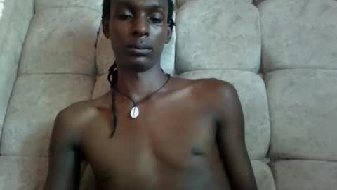 hotshadowx online show from April 14, 9:04 am