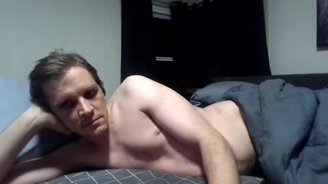 Snapshot of hotslimboy24 chatting on December 25, 7:14 am sexy mark online show from December 25, 7:14 am