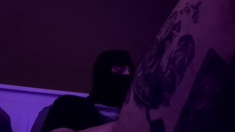 Snapshot of hottattedguyy chatting on March 21, 11:41 pm hottattedguyy online show from March 21, 11:41 pm