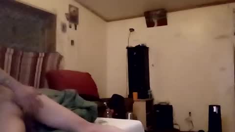 Snapshot of hottboiie chatting on December 2, 1:58 am hottboiie online show from December 2, 1:58 am