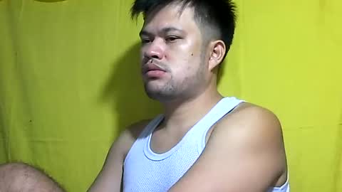Snapshot of hottestpinoy2323 chatting on July 5, 6:37 pm HottestPinoy32 online show from July 5, 6:37 pm