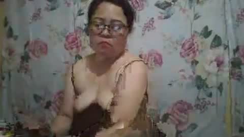 Snapshot of hottie_amanda69 chatting on July 11, 12:41 pm hottie_amanda69 online show from July 11, 12:41 pm