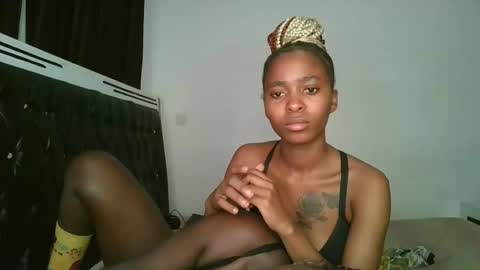 hottie_mistie online show from April 21, 2:51 am
