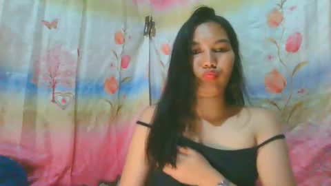 Snapshot of hottie_shanee chatting on July 5, 1:29 pm Aicyl online show from July 5, 1:29 pm