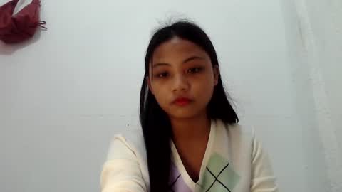 hottiest_asian online show from August 4, 8:17 am