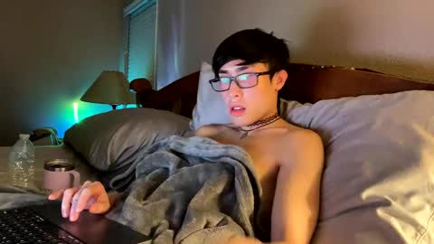 hottiewithabody101 online show from May 23, 1:22 am