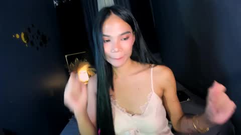 Hi i am Jane half vietnamese and half pinay and would like to meet good person here XOXO online show from May 27, 1:57 am