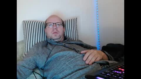 Christian online show from May 9, 12:21 pm