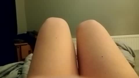 hrnybbwgurrll1993 online show from February 7, 5:49 pm