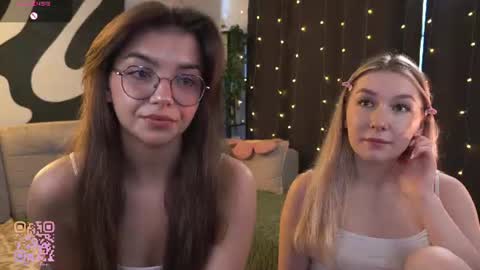 Snapshot of huba_booba chatting on June 26, 7:24 am Diane online show from June 26, 7:24 am