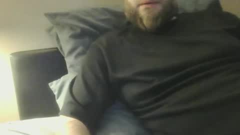 BeardGuy12 online show from December 7, 12:41 am