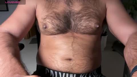 huge_moth online show from September 28, 8:03 pm