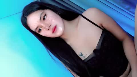 Yhanie online show from May 28, 10:51 pm