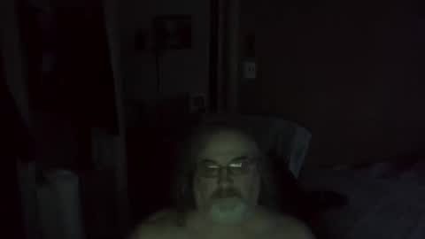 Snapshot of huggybear566 chatting on March 26, 11:49 am lonely huggy bear online show from March 26, 11:49 am