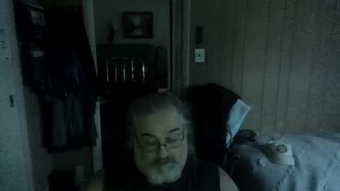 Snapshot of huggybear566 chatting on July 20, 11:56 am lonely huggy bear online show from July 20, 11:56 am