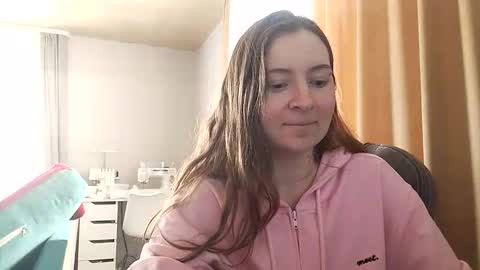 HumpyGrey online show from March 18, 6:05 am