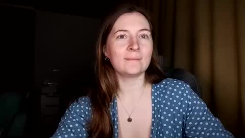 HumpyGrey online show from April 15, 5:42 pm