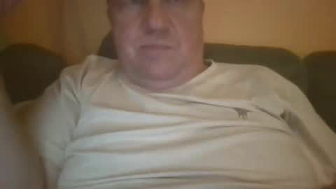 Snapshot of hungarianfatcockdady chatting on June 9, 8:53 pm vastagfasz magyar apuci online show from June 9, 8:53 pm