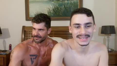 hungcaique online show from June 10, 9:14 pm