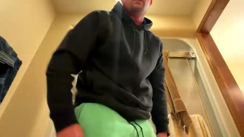 hunglikeray2286 online show from February 22, 7:34 pm