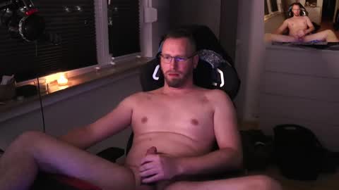 hungry_26 online show from February 19, 7:16 pm