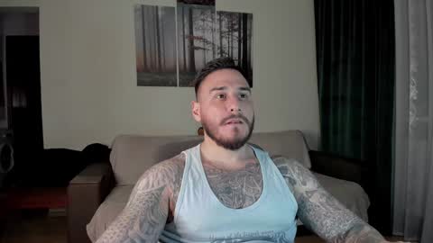 huntyourheart94 online show from January 17, 8:55 pm