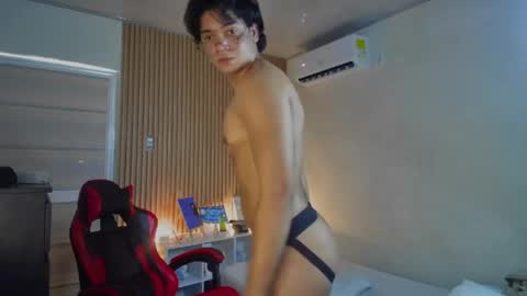 husband_xxx online show from April 27, 5:55 pm